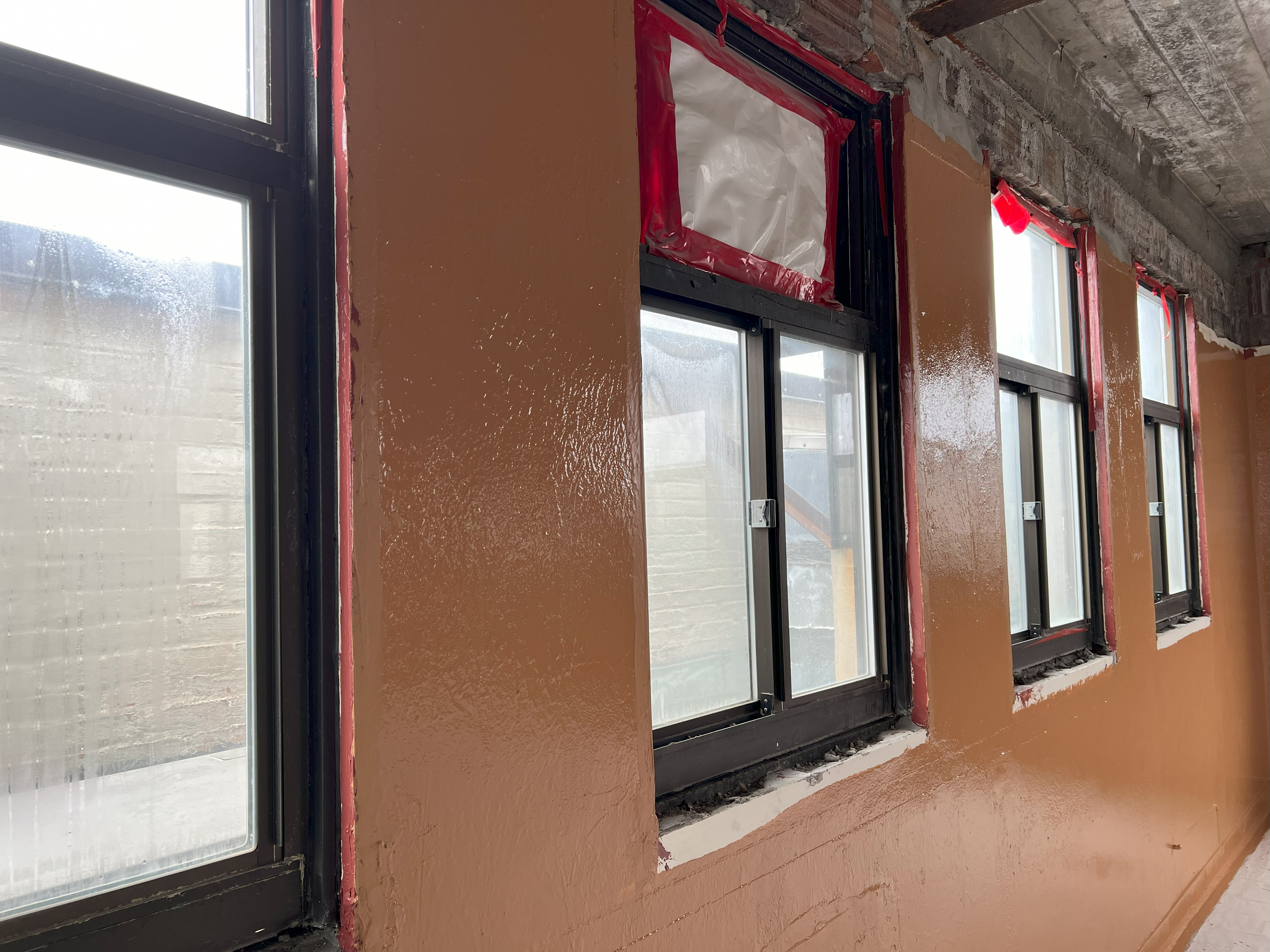 Fullscreen Gallery Image