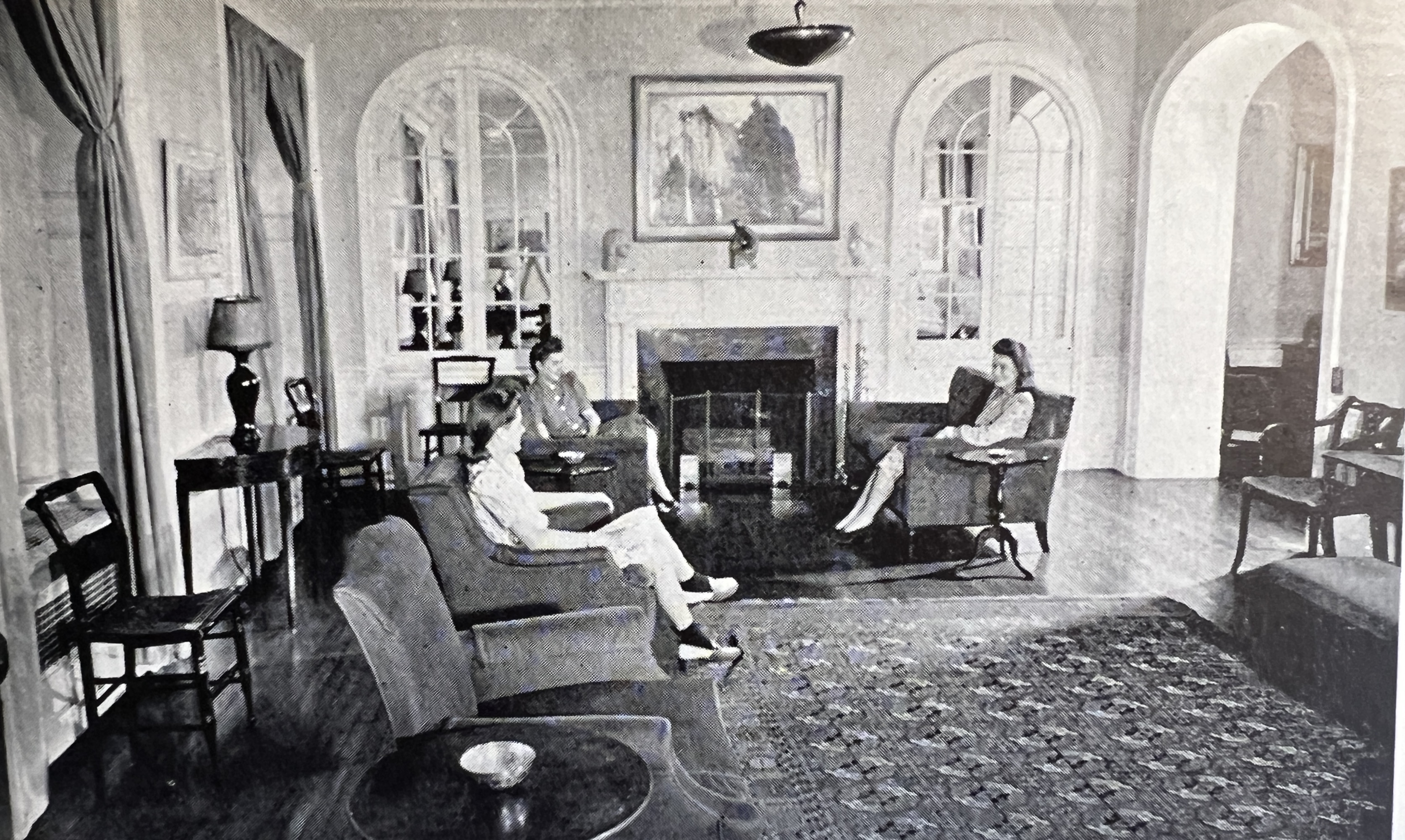 The reception room on the first floor of the Three Arts Club. Photo circa 1941.