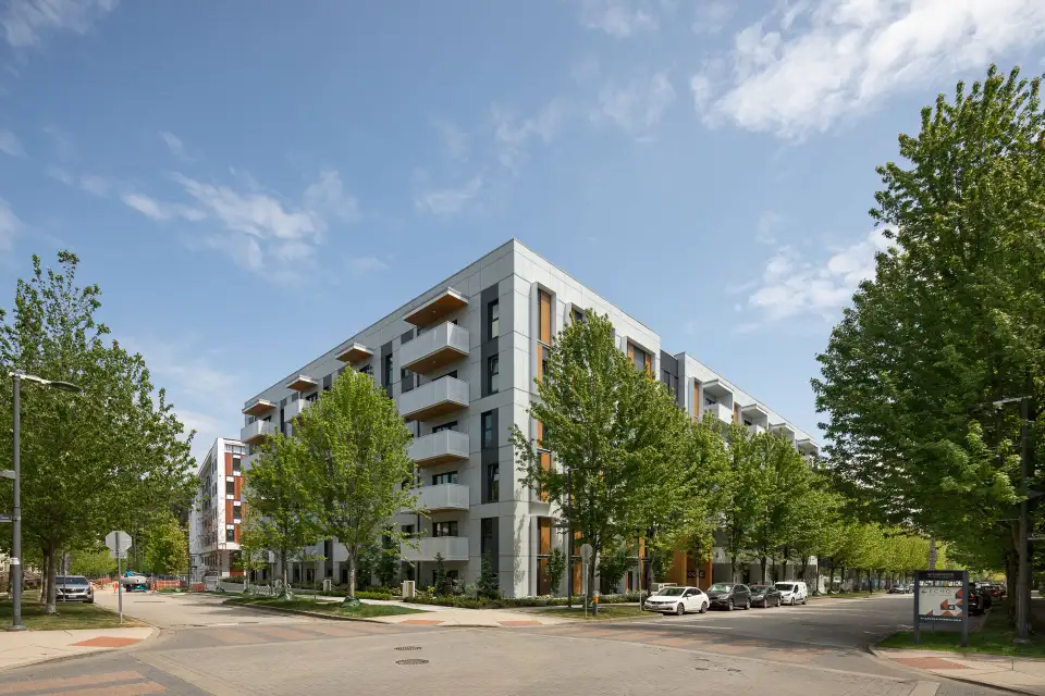 UBC Evolve by ZGF Architecture and Peak Construction Group is a 6-storey Passive House building for staff and student housing on the UBC Vancouver campus. It features the Defender 88PH+ Pro System manufactured by Innotech Windows + Doors.
