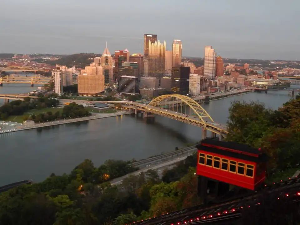 pittsburgh skyline