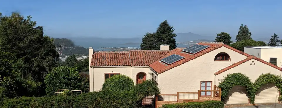 2 Jane Pierre House SolarPanels Cropped