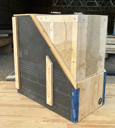 A cutaway model revealing the assembly of a Savick panel.