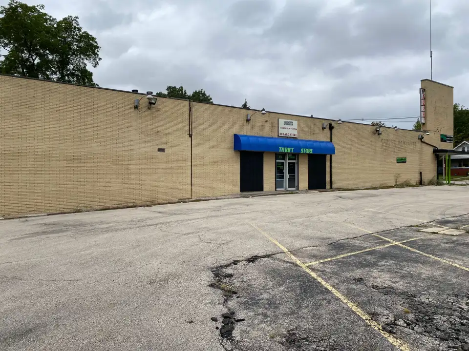 The River Bend Food Bank and FISH of Galesburg before the retrofit.