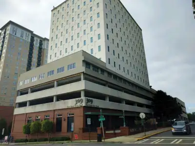 309 East Paces prior to the retrofit.